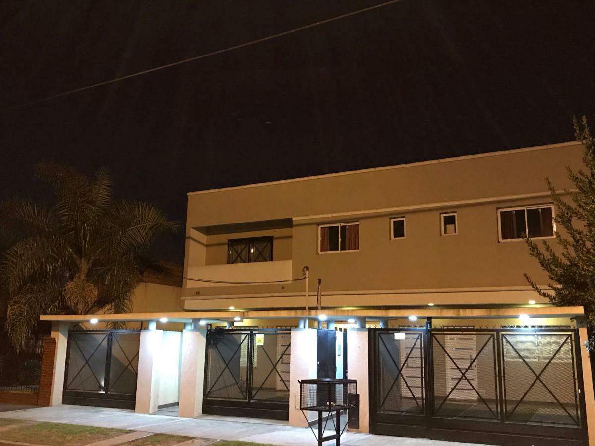 Mendoza Apartments Ezeiza Airport Luis Guillon Exteriör bild