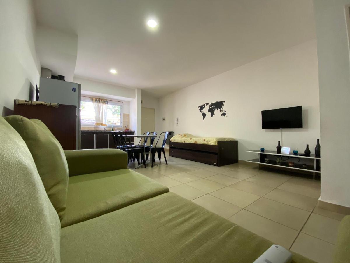 Mendoza Apartments Ezeiza Airport Luis Guillon Exteriör bild