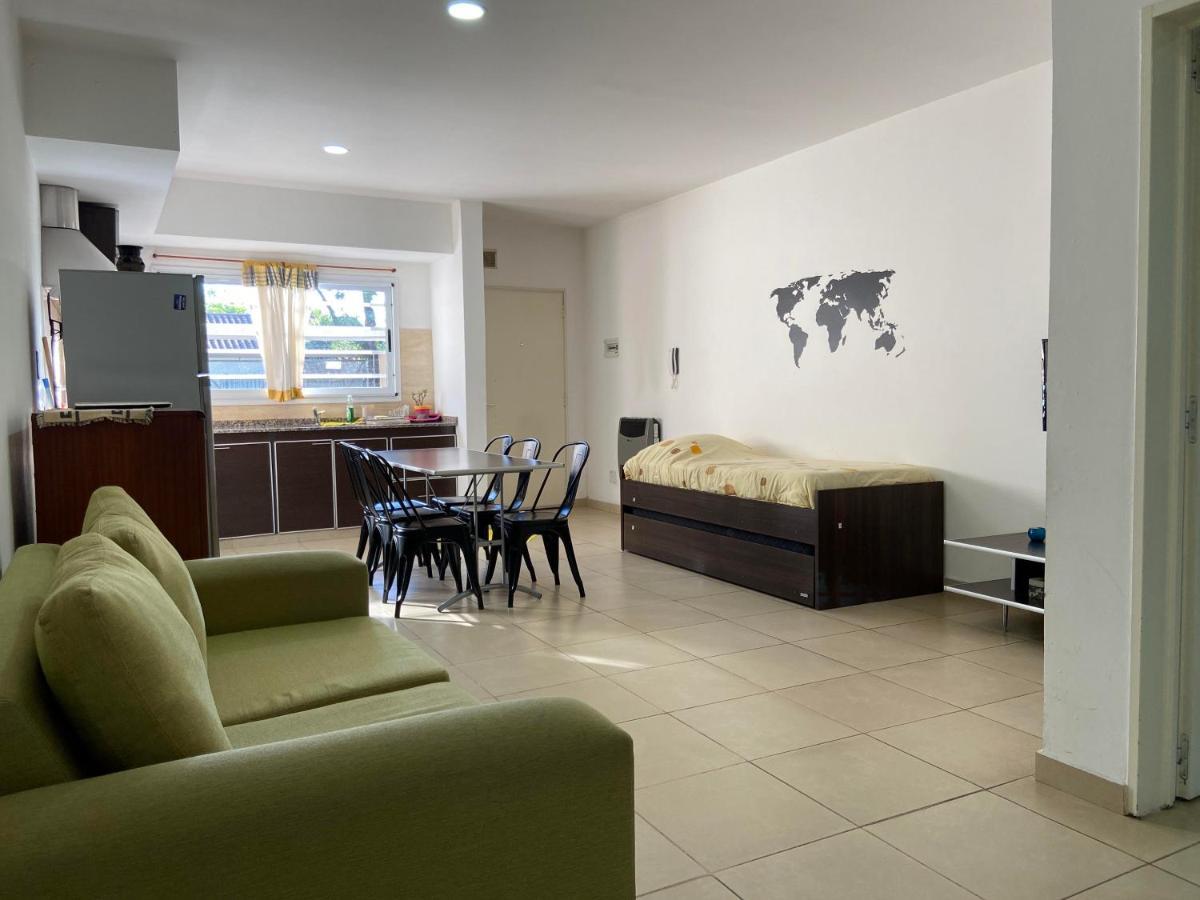 Mendoza Apartments Ezeiza Airport Luis Guillon Exteriör bild